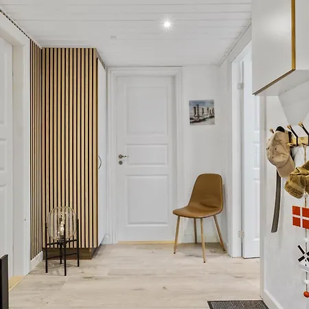Holiday home Gorgeous In With Kitchen Hadsund